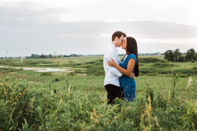 Couple engagement session in Naperville, Illinois