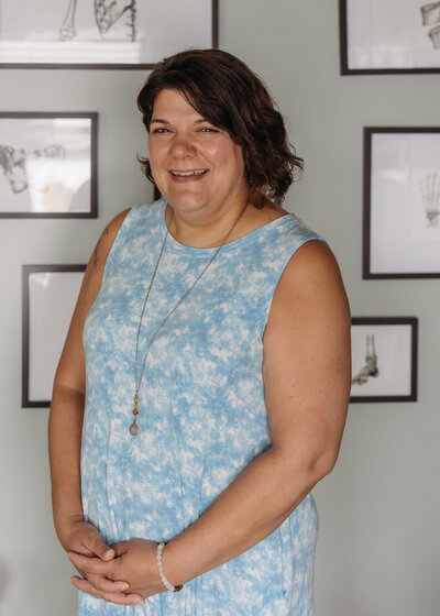 Caryn supports mind–body connection and stress relief through inner-light energy work, reiki, intuitive readings, EFT tapping, meditation, and spiritual coaching. Expect a calm, grounding session tailored to your needs.