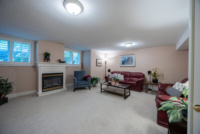 7 Virtue family room (1)