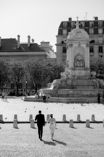 High-end wedding photography for couples who value timeless, chic elegance