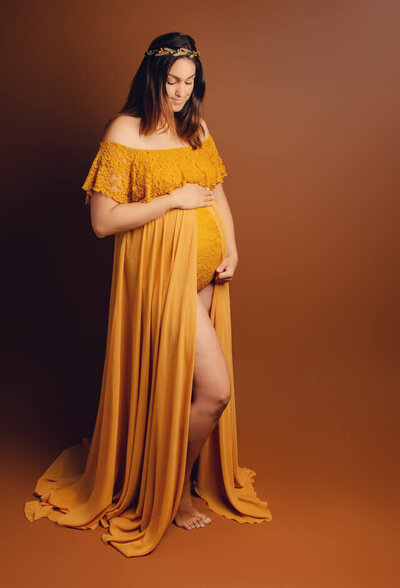Perth-maternity-photoshoot-gowns-303