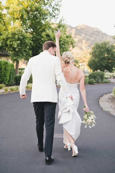 modern luxury wedding photo of bride and groom in California