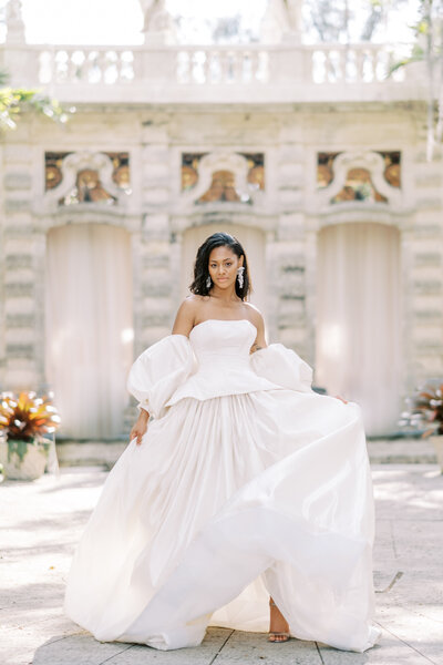 bridal photo from winter wedding outside of the Nelson-Atkins Museum