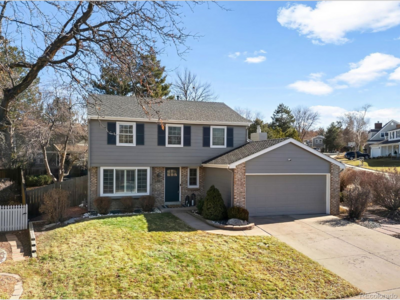 6886 S Locust Court, Centennial, CO