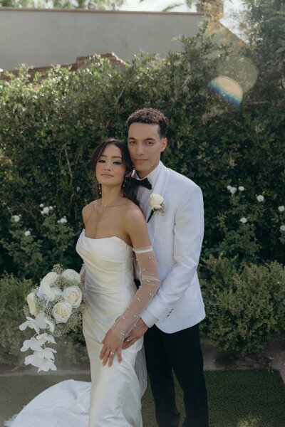 Natural no-makeup makeup look on bride — snatch-ural glam by Makall