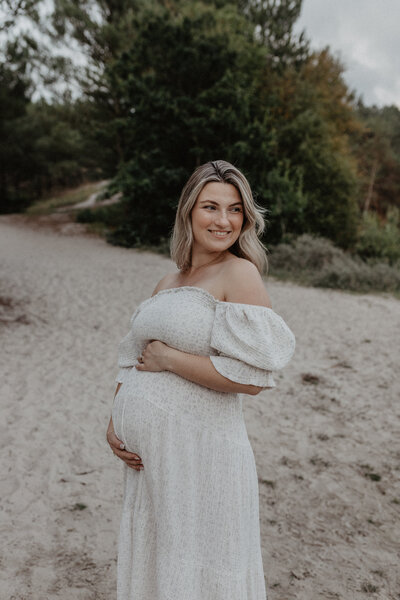 Fotograaf Medemblik newborn moederschap baby  Noord-Holland