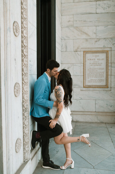 Arastasia Photography - Cleveland Ohio Wedding and Elopement Photography, Maternity and Newborn Photography, Family Portraits and Live Wedding Painting