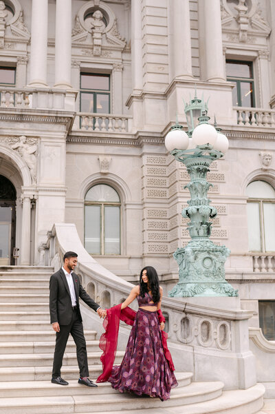 Indian engageemnt session in Washington DC at the Library of Congress, traditional Indian wedding dress