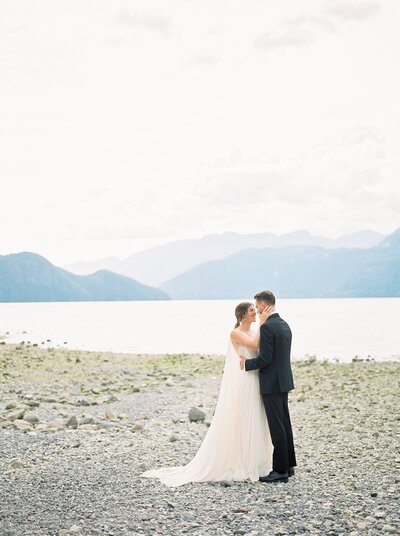 Vancouver-Wedding-Photography-Bride-Groom-Film-Photographer-min