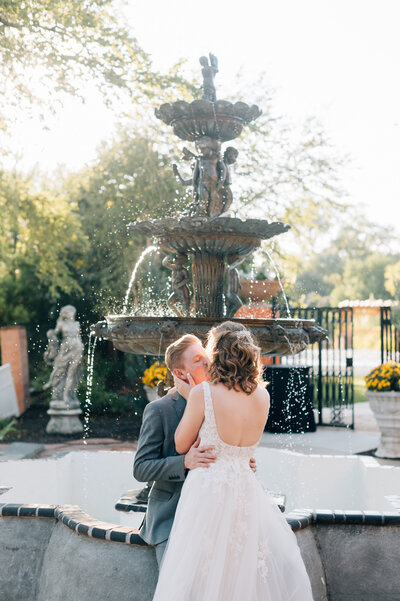 Bride and Groom share a first dance at the Omaha Ne Wedding Venue, The Omar. Photo by Omaha NE Wedding Photographer, Anna Brace