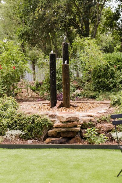 The Hummingbird Hosue is a garden wedding venue located in South Austin Texas.