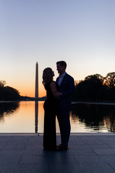sunrise engagement photos at reflecting pool in washington dc