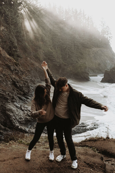 WithLoveFromCass_OregonProposalPhotographer_MadisonChristian_Novemeber2025_SecretBeach-44