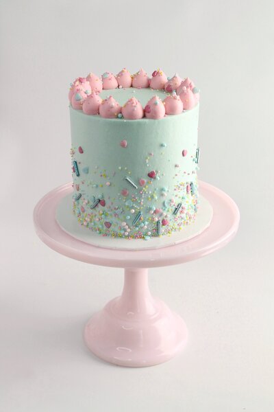 Sprinkle Cascade Cake Photo