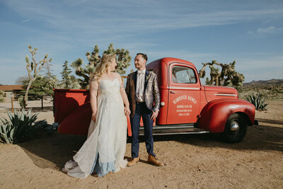 Happy Couple getting married at Rimrock Ranch near Joshua Tree