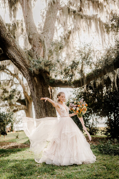 Savannah's best wedding photographer