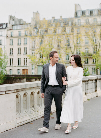 Maïlys Fortune Photography Husband Wife Wedding Weddings Photography France Switzerland Italy Timeless Dreamy Imagery Bilingual French English Destination Weddings Destination Wedding Provence French Riviera Paris Lake Como Tuscany13