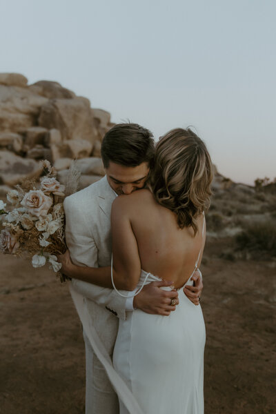 Couple eloping in Joshua tree national park intimate