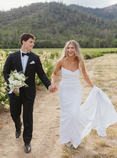 Amattera wines wedding venue in Oregon shot by miranda jean photography