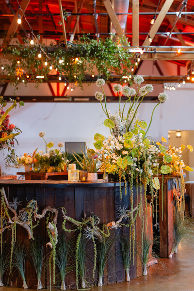 flower installation, event rentals, event florist, modern design, fine art florals, organic design, corporate event, luxury florist, brand activation, influencer gifting, wedding florals