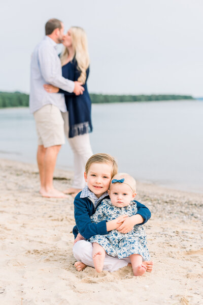 beach family photos in sleeping bear dunes glen arbor mi