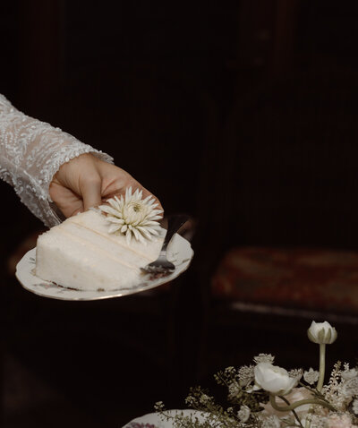 wedding cake