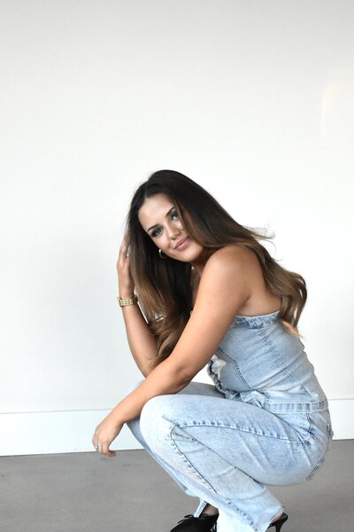 Hair Extension Stylist