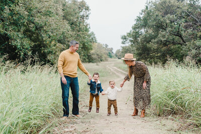 Dallas Family Photographer + Newborn Photographer - Lindsay Davenport Photography - Stephanie R October 2020 Mini-57