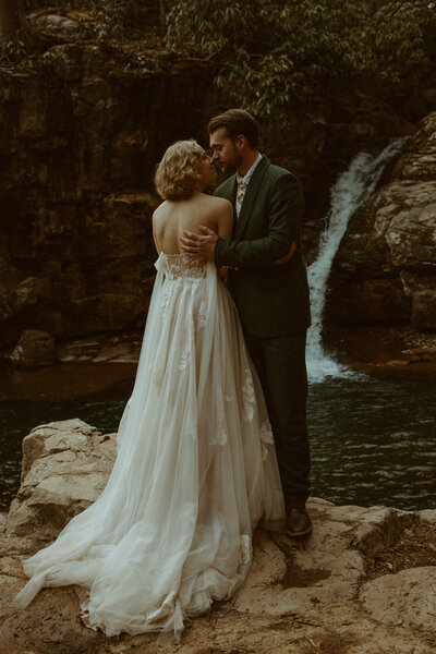 Couples photographer based in Michigan