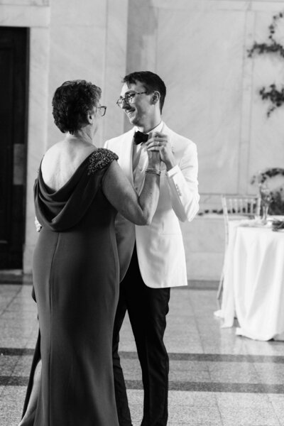 Historic Courthouse Wedding Decatur Georgia _ MadelineDaniel _ Lance Thomas Photography057
