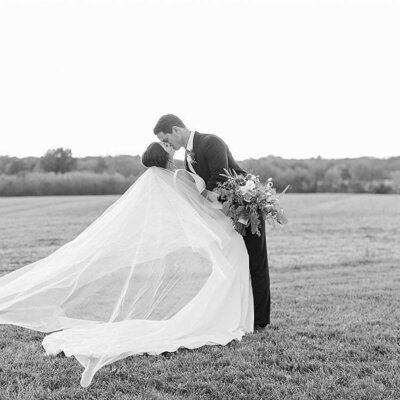 Bret and Brandie Evansville Owensboro Weddings Black and White Gallery25