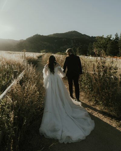 andres-molina-iyjHd2Kf78w-unsplash