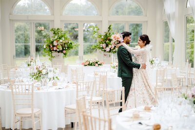 Green and White wedding, Church ceremony