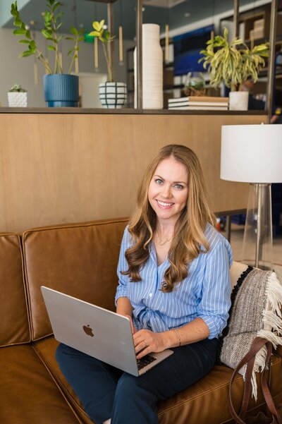 online business coach Jessica Ringer