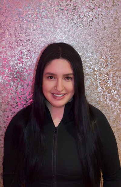 Splash employee on a sparkly background