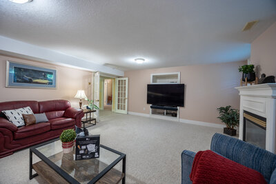 7 Virtue family room (3)