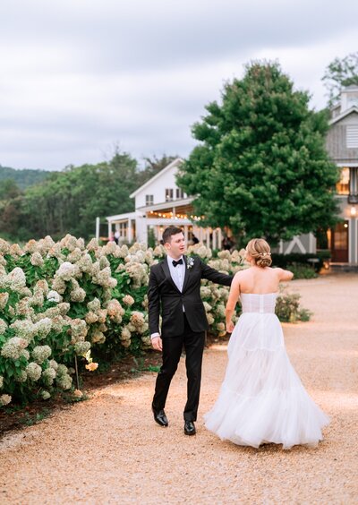 Pippin-Hill-Vineyard-Virginia-Wedding-Photographer-Heather-Dodge_0103