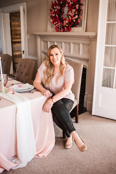 Indianapolis and Hamilton County wedding planner and day of coordinator