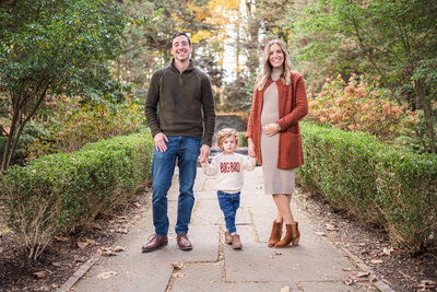 family photography east norriton pennsylvania valley forge photographer natural maternity photo