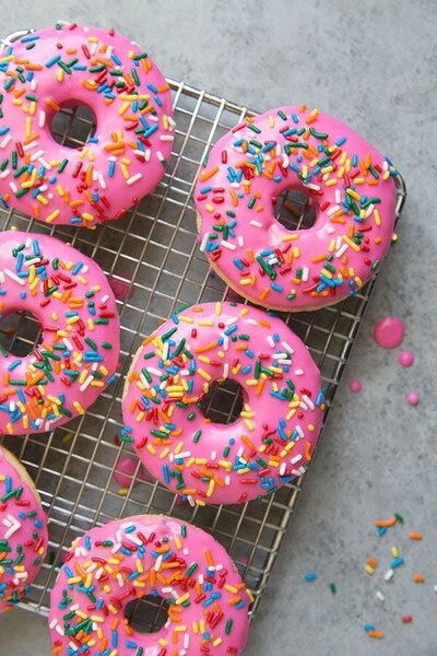 pink sprinkle donuts