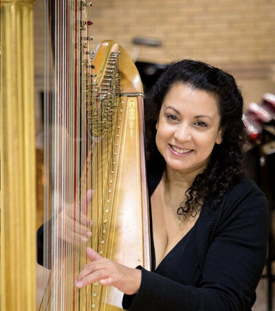 Harp Angel - Harpist, classical wedding musician based in Calgary, BC. Featured on the Brontë Bride Vendor Guide.