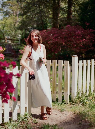 Headshot of family photography mentor Leah O'Connell