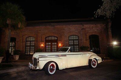 226_Savannah wedding_Charles Morris Center_Cathedral_St.John_2577_Holly+Justin {Coastal Chic Studios}_CC1_4880