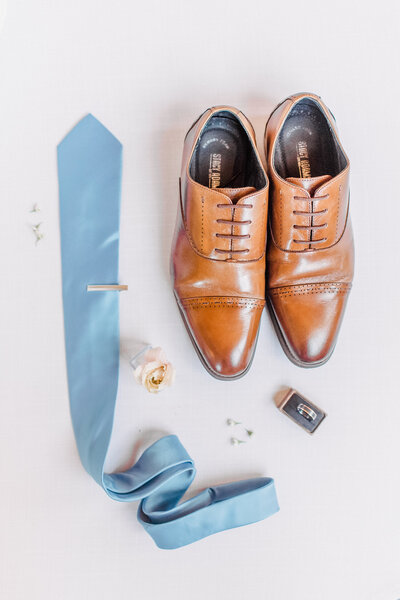 detail shot of grooms shoes and tie