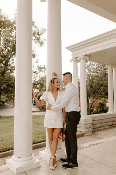 Engagement photos taken in Nashville Tennessee