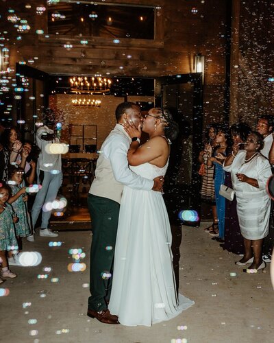 grand exit bubble exit with bride groom wedding reception at rosewood venue mt vernon east texas wedding