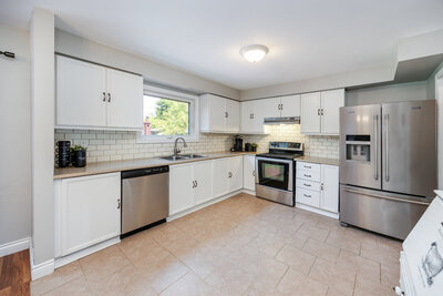 78 Cherry Blossom kitchen (2)