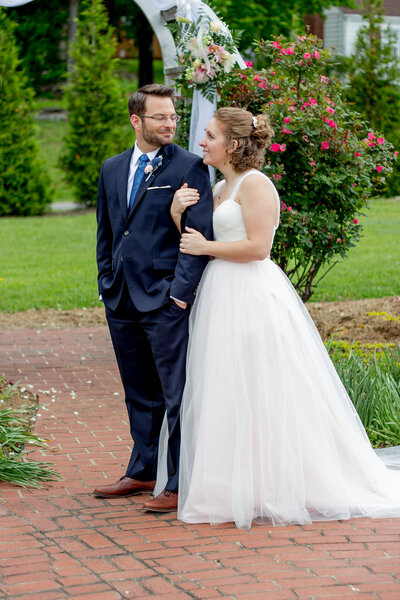 Bride and Groom by Winston Salem Wedding Photographers