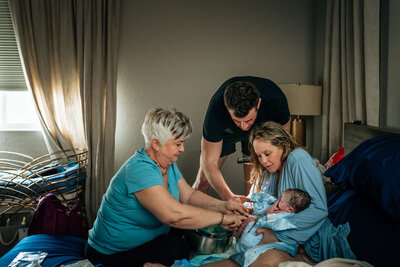 514403343-family-centered-birth-las-vegas