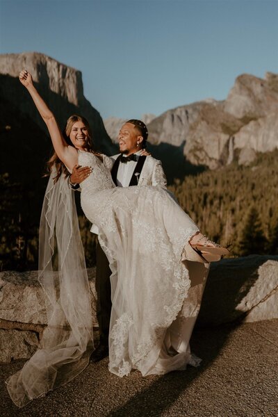Destination wedding makeup in Yosemite